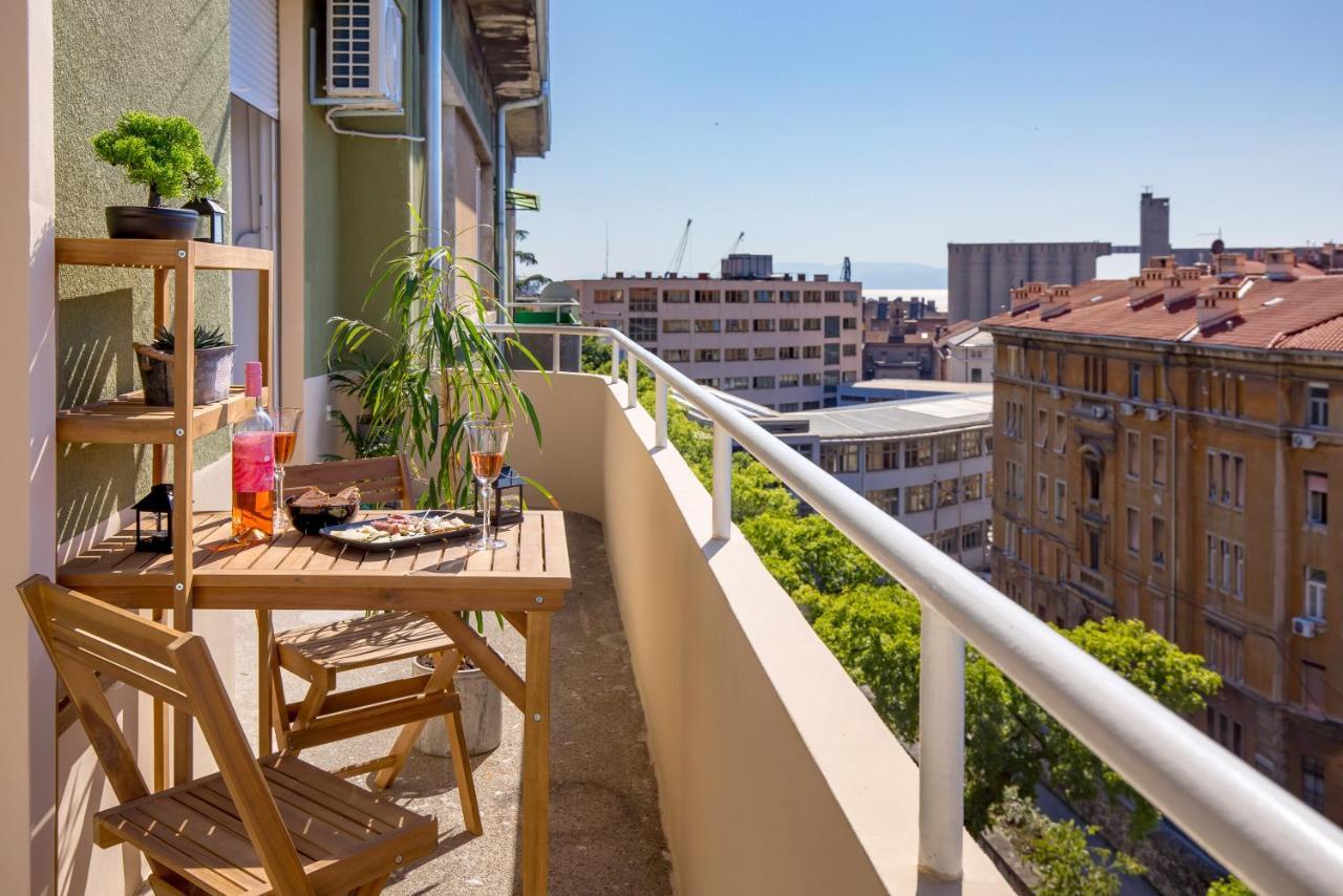Balcony Apartment Pampas Rijeka Exterior photo