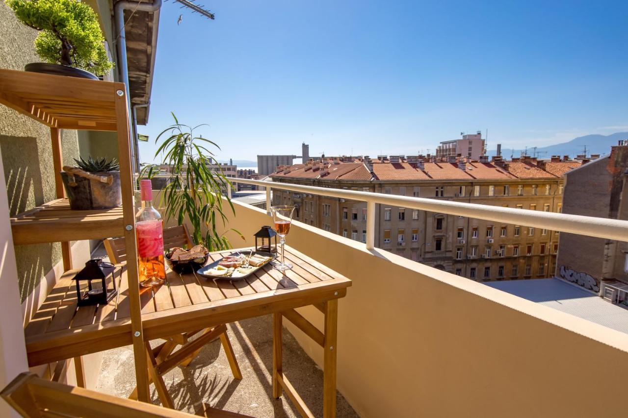 Balcony Apartment Pampas Rijeka Exterior photo
