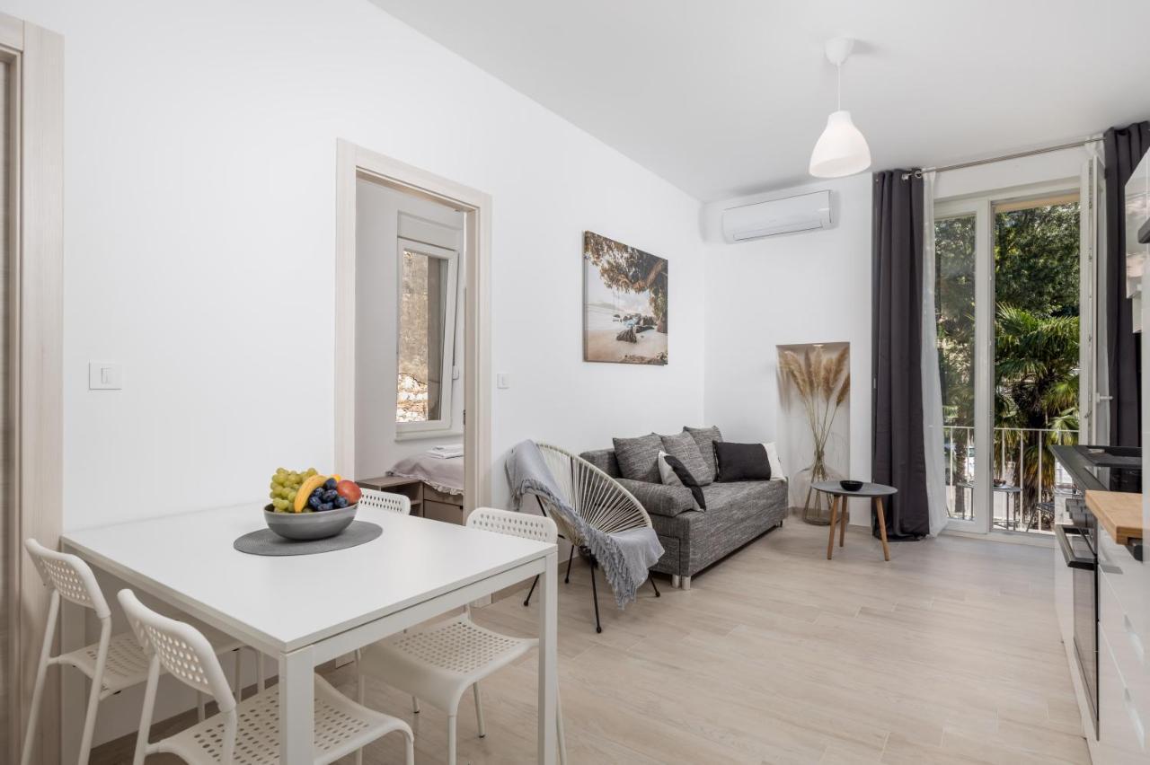 Balcony Apartment Pampas Rijeka Exterior photo